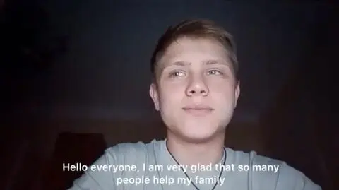 "Jej ostatnie słowa brzmiały: ze mną wszystko w porządku". Stracił matkę, sam opiekuje się czwórką rodzeństwa