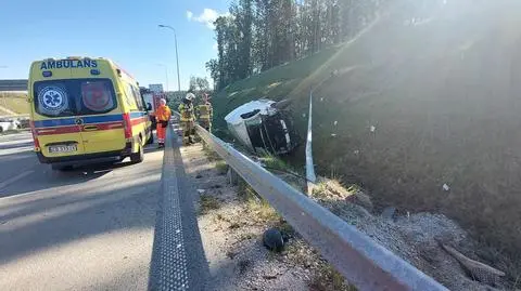 Tryszczyn. Zderzenie dwóch samochodów na S5