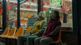 "Wszystko wszędzie naraz" reż. Dan Kwan, Daniel Scheinert