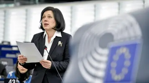 Wiceszefowa KE Viera Jourova oceniła, że sytuacja dotycząca sędziów w Polsce jest poważna