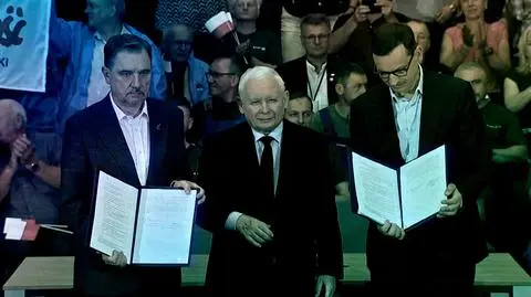"Symbioza z partią", "powtórka z PRL"