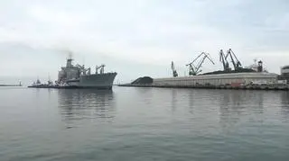 USNS Joshua Humphreys wpłynął do portu w Gdyni