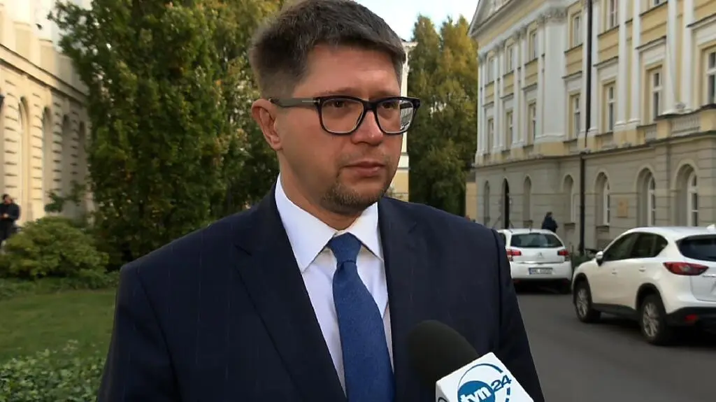 "Sytuacja jest dla mnie ciężka". Sędzia Łączewski zrzeka się urzędu