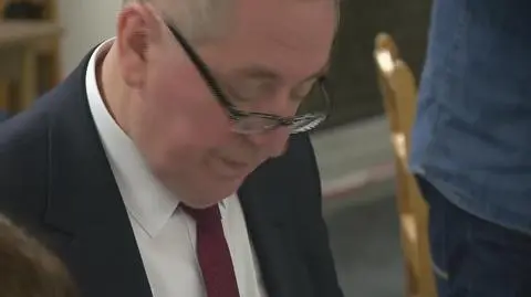 Minister of the Environment: times of over-sensitivity