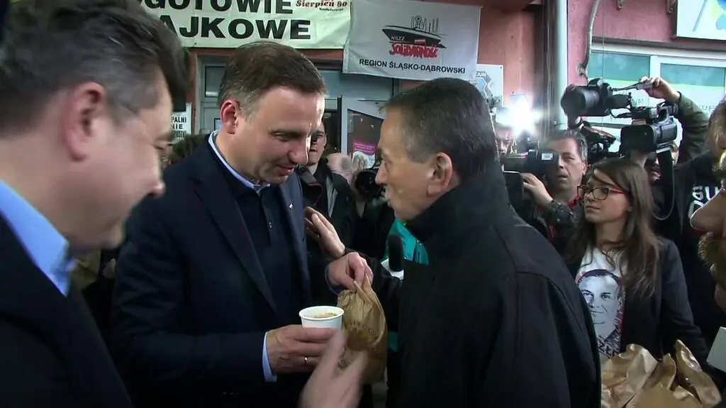 Bułka i kawa dla górników od Dudy