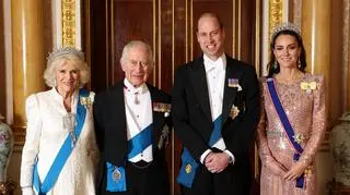 Królowa Kamila, król Karol III, książę William i księżna Kate