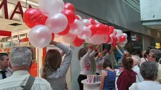 Promocje, gadżety i nowości sklepowe przyciągnęły tłumy