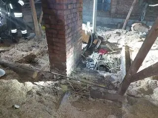 Pożar objął część poddasza