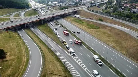 Zderzenie 15 aut na autostradzie
