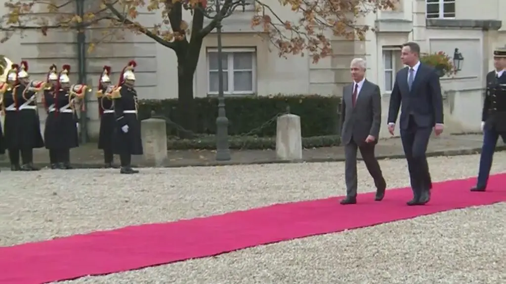 Duda już w Paryżu