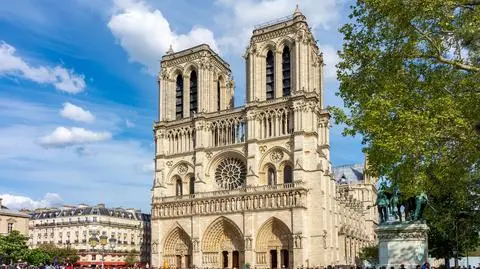 francja shutterstock_2775334085