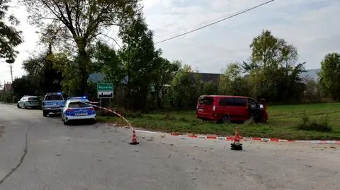 Przewoził migrantów, nie zatrzymał się do kontroli, potrącił policjanta, trafił do aresztu