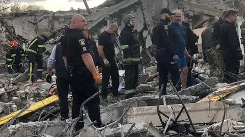 Nie żyje 55 mieszkańców wsi, na którą spadł Iskander. SBU: Rosjanom cel wskazali dwaj bracia, sąsiedzi ofiar