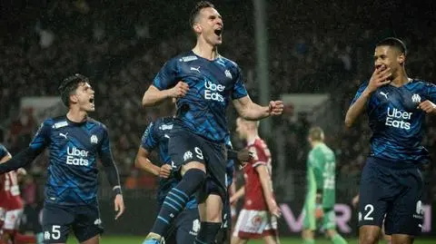Milik strzela i asystuje. Jego drużyna jest wiceliderem