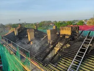 Przyczyny pożaru będą wyjaśniane