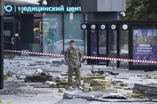 Uszkodzone wieżowce w Moskwie po ataku dronów