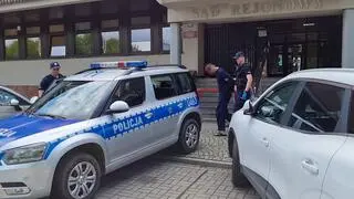 24-letni policjant usłyszał zarzuty