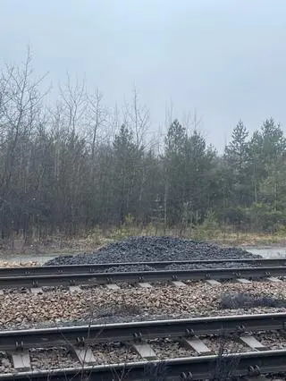 Usyp przy torach w Dąbrowie Górniczej 