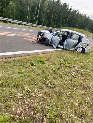Seat pana Sergiusza po wypadku na S7
