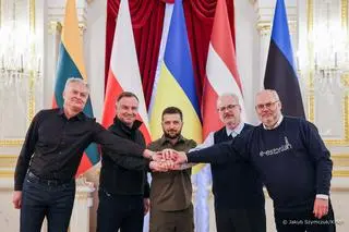 Prezydenci Polski, Litwy, Łotwy i Estonii na spotkaniu z Wołodymyrem Zełenskim 