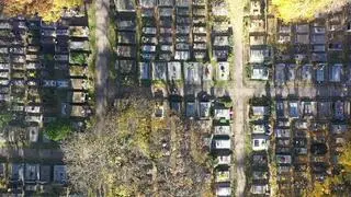 W ciągu roku zmarło ponad pół miliona osób