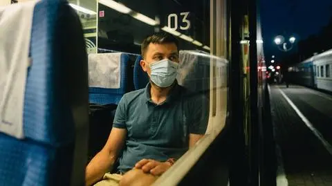 Limity miejsc w pociągach. Przewoźnik wyjaśnia, co z biletami