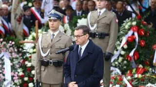 Mateusz Morawiecki na pogrzebie jego ojca - Kornela Morawieckiego