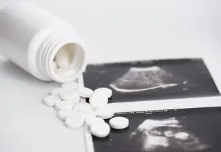 45-latka skazana za zażycie tabletek poronnych wyjdzie z więzienia