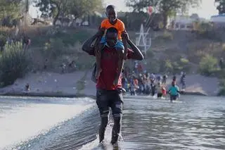 Haitańscy migranci na granicy Stanów Zjednoczonych