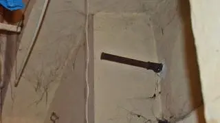 Mężczyzna chciał sprzedać rury na złom