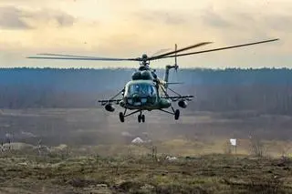 Rosyjski śmigłowiec Mi-8. Zdjęcie ilustracyjne 