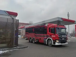 Wyciek gazu na stacji benzynowej w Krakowie, ewakuacja