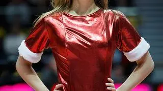 Tancerka zespołu Cheerleaders Prokom