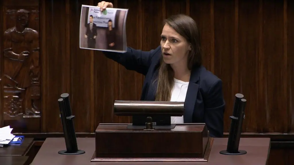 Jaki opowiadał się przeciwko obowiązkowemu szczepieniu dzieci