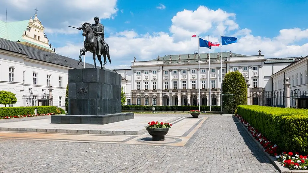 Petru: idziemy przekonać prezydenta do prawdziwych konsultacji