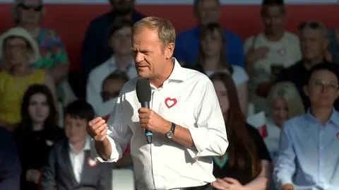 Tusk o "tłustych kotach": wielkie pieniądze dla ludzi władzy kosztem portfeli polskich rodzin