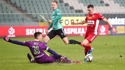 Legia za burtą Pucharu Polski. Nowy obrońca pomógł rywalom