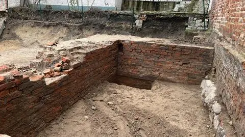 Pozostałości starsze niż Krzyżacy. Odkrycia na budowie siedziby straży pożarnej