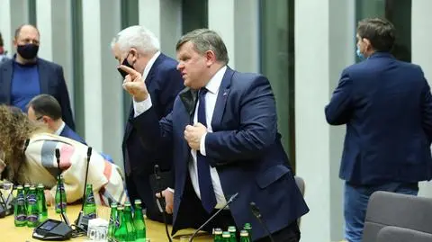 Wiceminister obrony "pod naporem argumentów postanowił uciec"