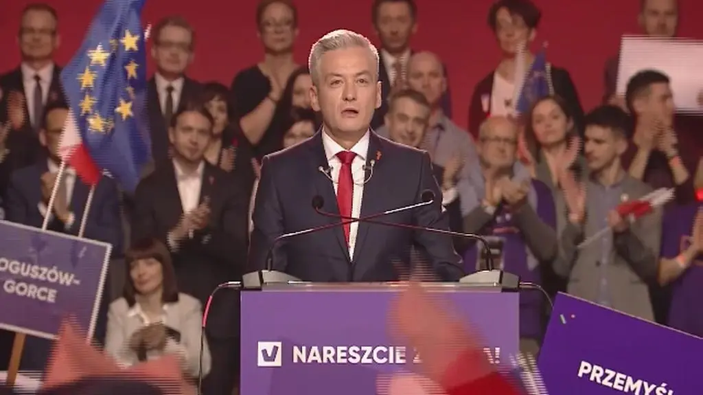 Program partii Biedronia: nacisk na język angielski w szkołach