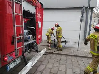 Strażacy ugasili płonącą hulajnogę