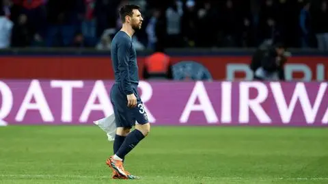 Messi wygwizdany przed meczem. Tym zachowaniem sobie nie pomógł