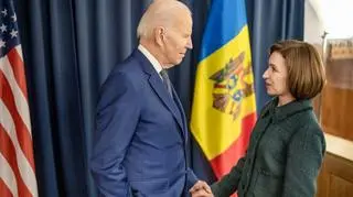 Joe Biden i Maia Sandu podczas spotkania w Warszawie 