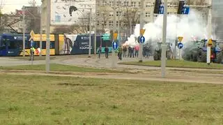 Rolnicy odpalili także petardy