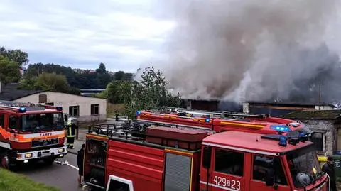 Pożar garaży w Czaplinku