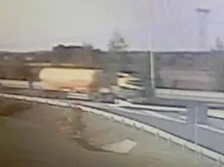 Wrocławska policja poszukuje kierowcy tej cysterny