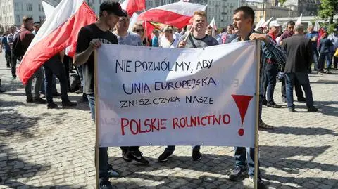 Protest rolników w Warszawie. Staliśmy się śmietnikiem Europy