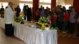 Pokarmy poświęcono w restauracji Domu Pielgrzyma Arka