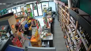 Mężczyzna próbował ukraść pięć butelek whiskey