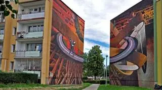 Powstał na dwóch budynkach 